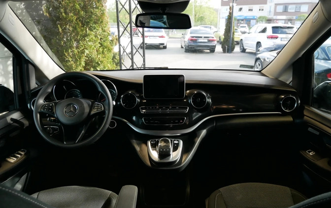 Mercedes-Benz Klasa V cena 169900 przebieg: 52800, rok produkcji 2019 z Wschowa małe 254